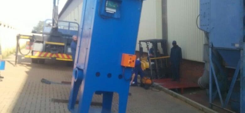 Small dust collector for a grinding machine in Johannesburg